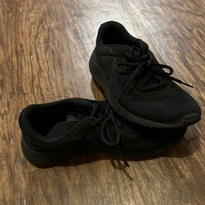 Nike Running Shoe Size 5.5